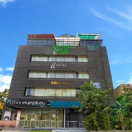 Fabhotel Astra Suites - Hsr Main Road Bangalore Exterior photo
