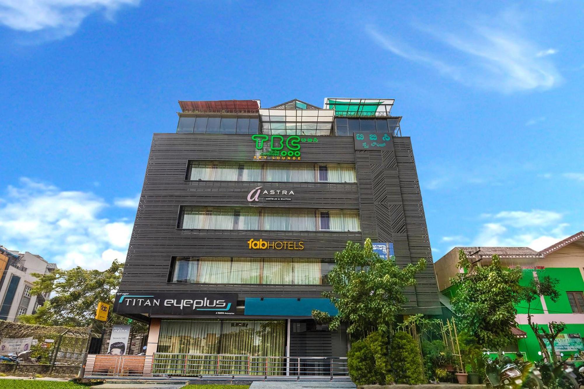Fabhotel Astra Suites - Hsr Main Road Bangalore Exterior photo